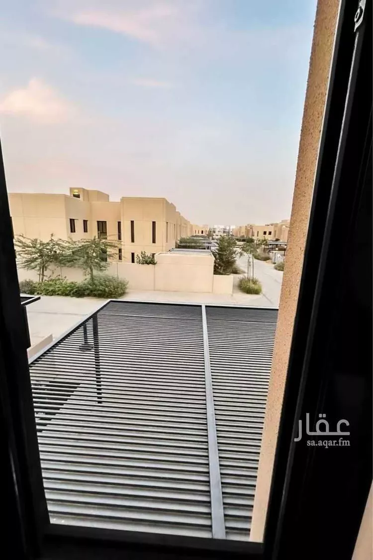 فيلا للبيع في شارع رقم 1047, حي سدرة, مدينة الرياض, منطقة الرياض صورة 3