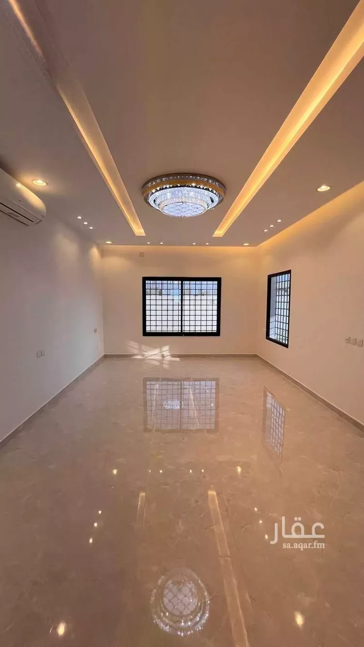 دور للبيع في شارع مثلث, مدينة المثلث بالحريضه, منطقة عسير صورة 5