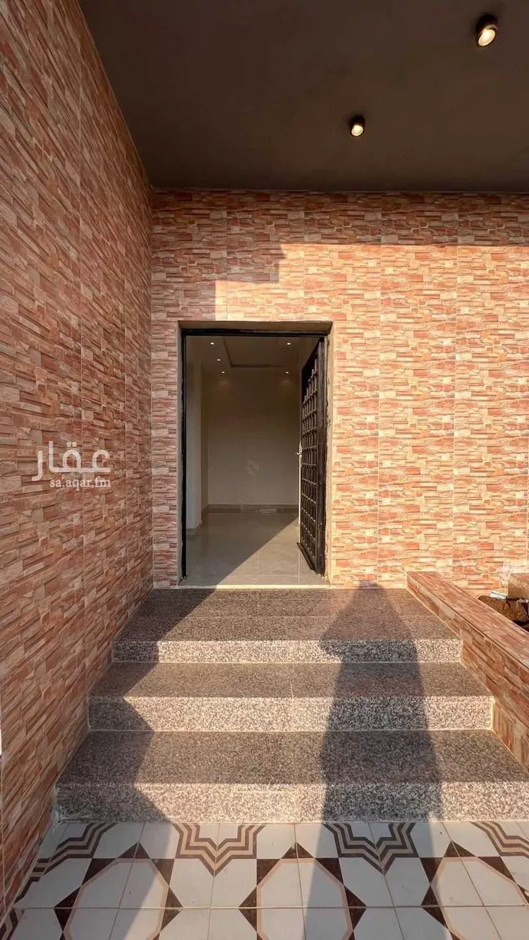 دور للبيع في شارع مثلث, مدينة المثلث بالحريضه, منطقة عسير