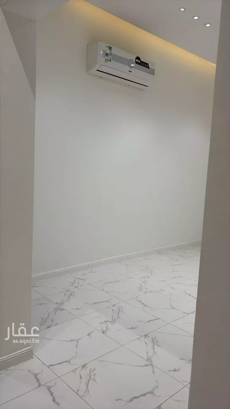 شقة للإيجار في شارع عمر المالكي, حي العارض, مدينة الرياض, منطقة الرياض صورة 2