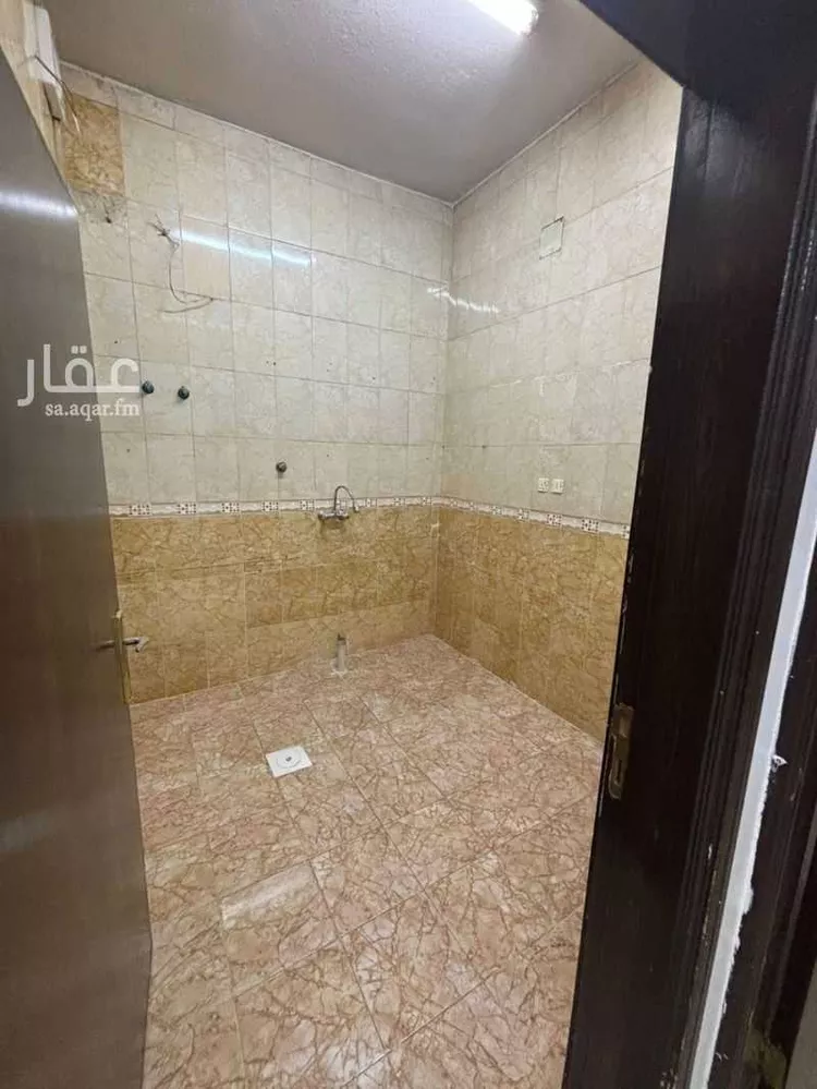 شقة للإيجار في شارع النصر الفرعي, حي العزيزية, مدينة الرياض, منطقة الرياض صورة 5