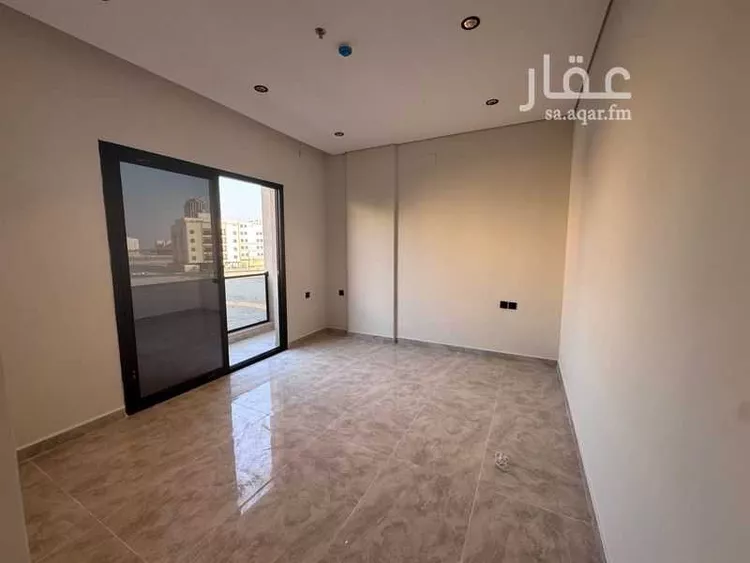 شقة للبيع في شارع رفحاء, حي الحمراء, مدينة الخبر, المنطقة الشرقية 11