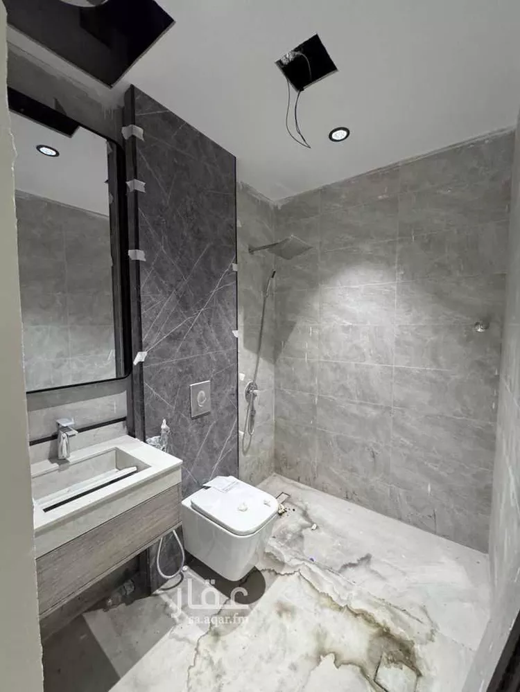 Apartment for Sale in Dammam Ash Shulah 7