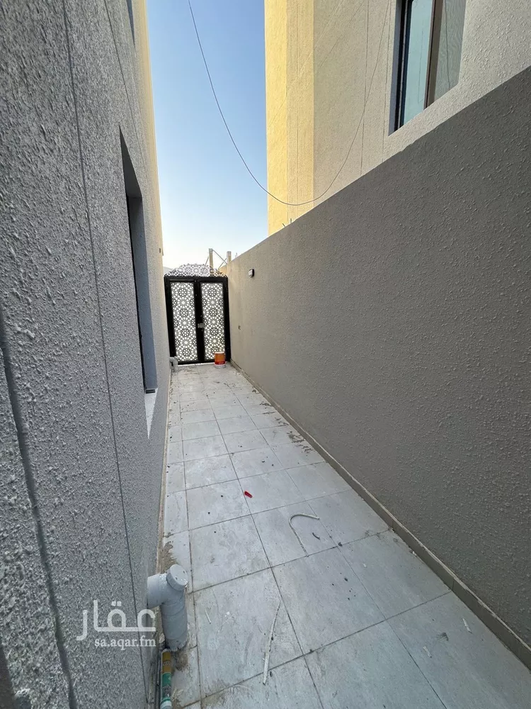 شقة للبيع في شارع الشباب, حي الشعلة, مدينة الدمام, المنطقة الشرقية