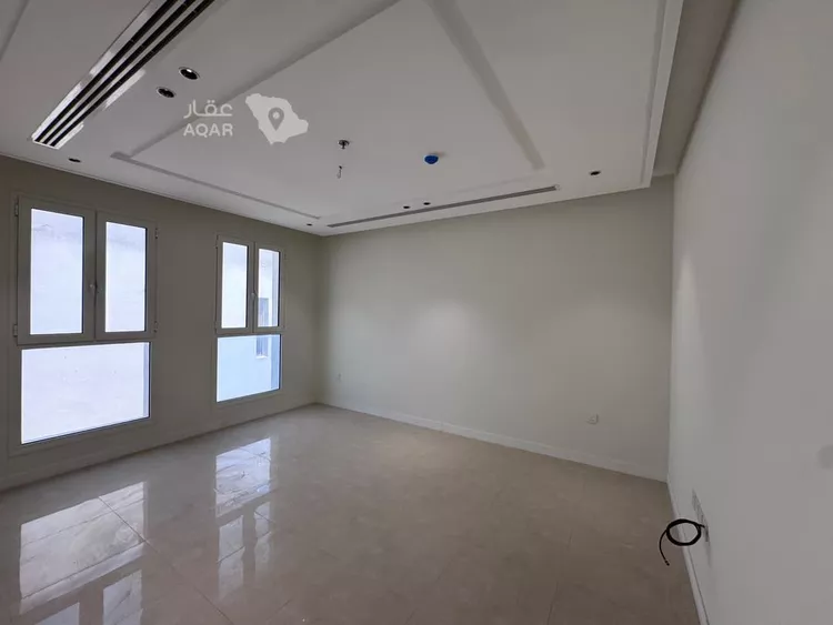 Apartment for Sale in Dhahran Al Jame'ah 11