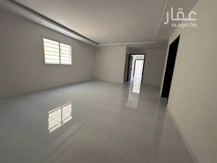 دور للبيع في شارع عثمان ابن مظعون ابن حبيب, حي الورود, مدينة عفيف, منطقة الرياض 7