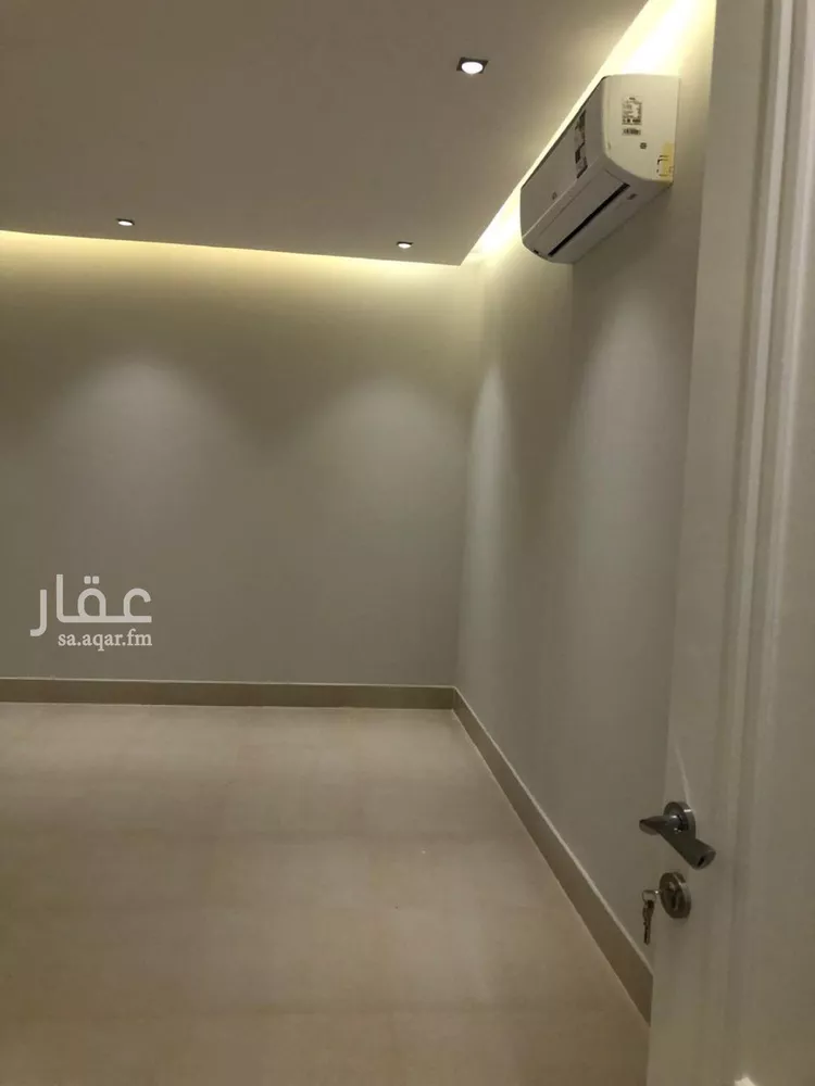 شقة للإيجار في شارع رقم 299, حي الياسمين, مدينة الرياض, منطقة الرياض صورة 3