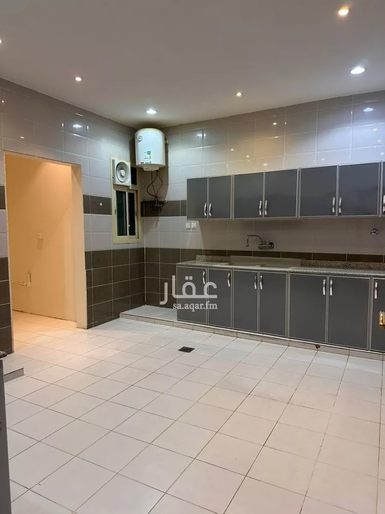 شقة للإيجار في شارع محمد بن عبدالعزيز العجاجي, حي القيروان, مدينة الرياض, منطقة الرياض