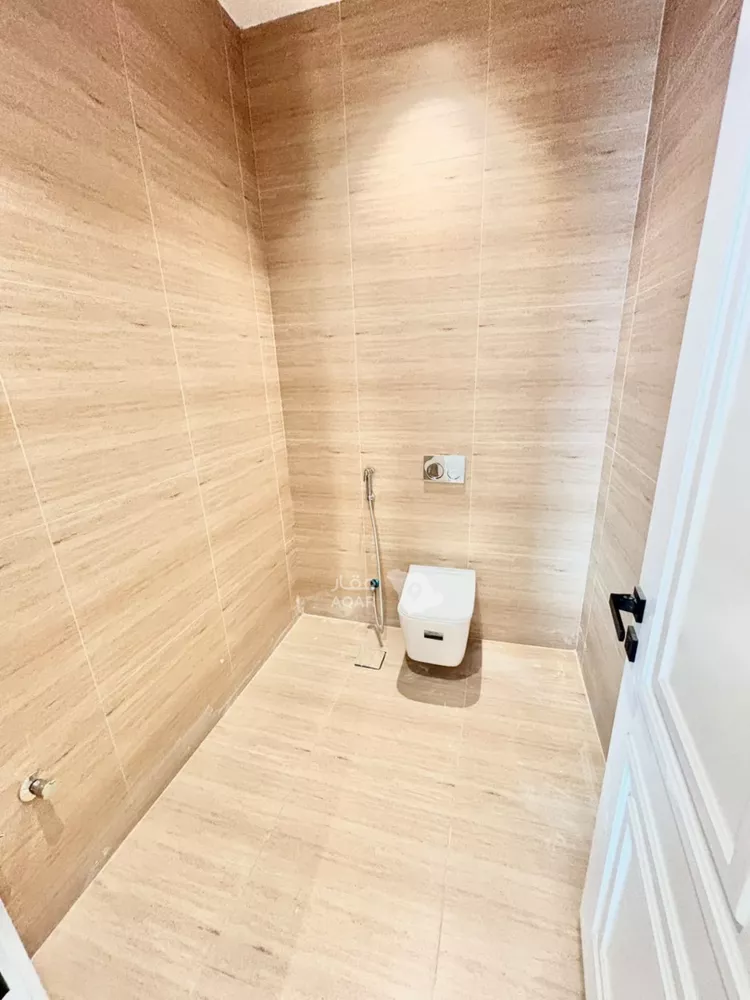 Apartment for Sale in Al Khobar Al Hamra 9