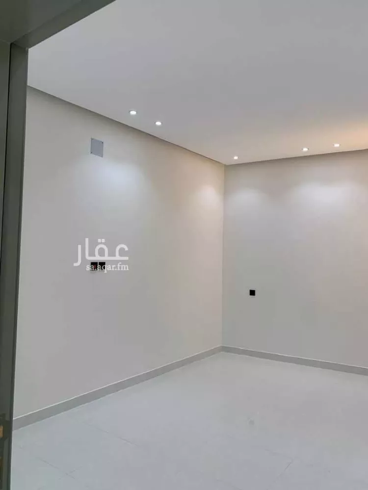 دور للبيع في شارع الشقه 182, حي الشقة, مدينة بريده, منطقة القصيم صورة 5