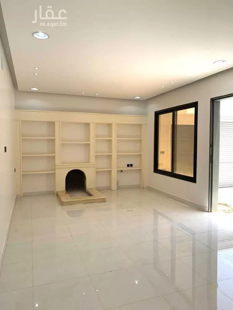 دور للبيع في شارع الشقه 182, حي الشقة, مدينة بريده, منطقة القصيم صورة 2