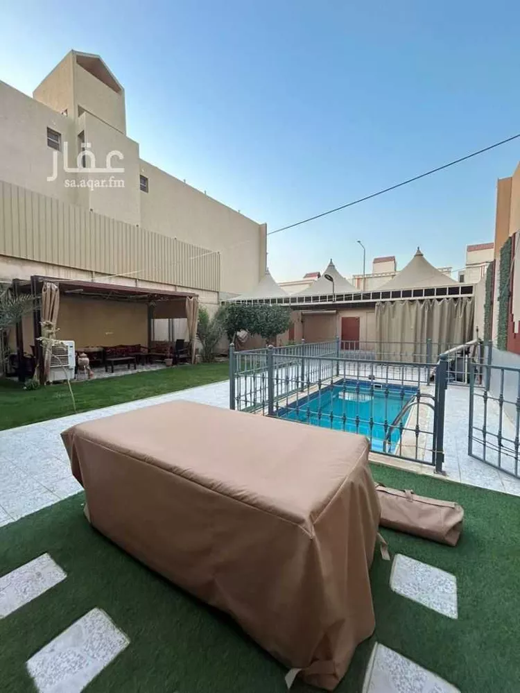 استراحة للبيع في شارع النمور, حي عكاظ, مدينة الرياض, منطقة الرياض صورة 3