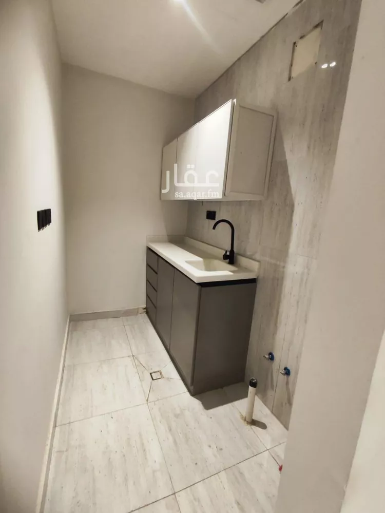 شقة للإيجار في شارع الشعلانية, حي غرناطة, مدينة الرياض, منطقة الرياض صورة 2