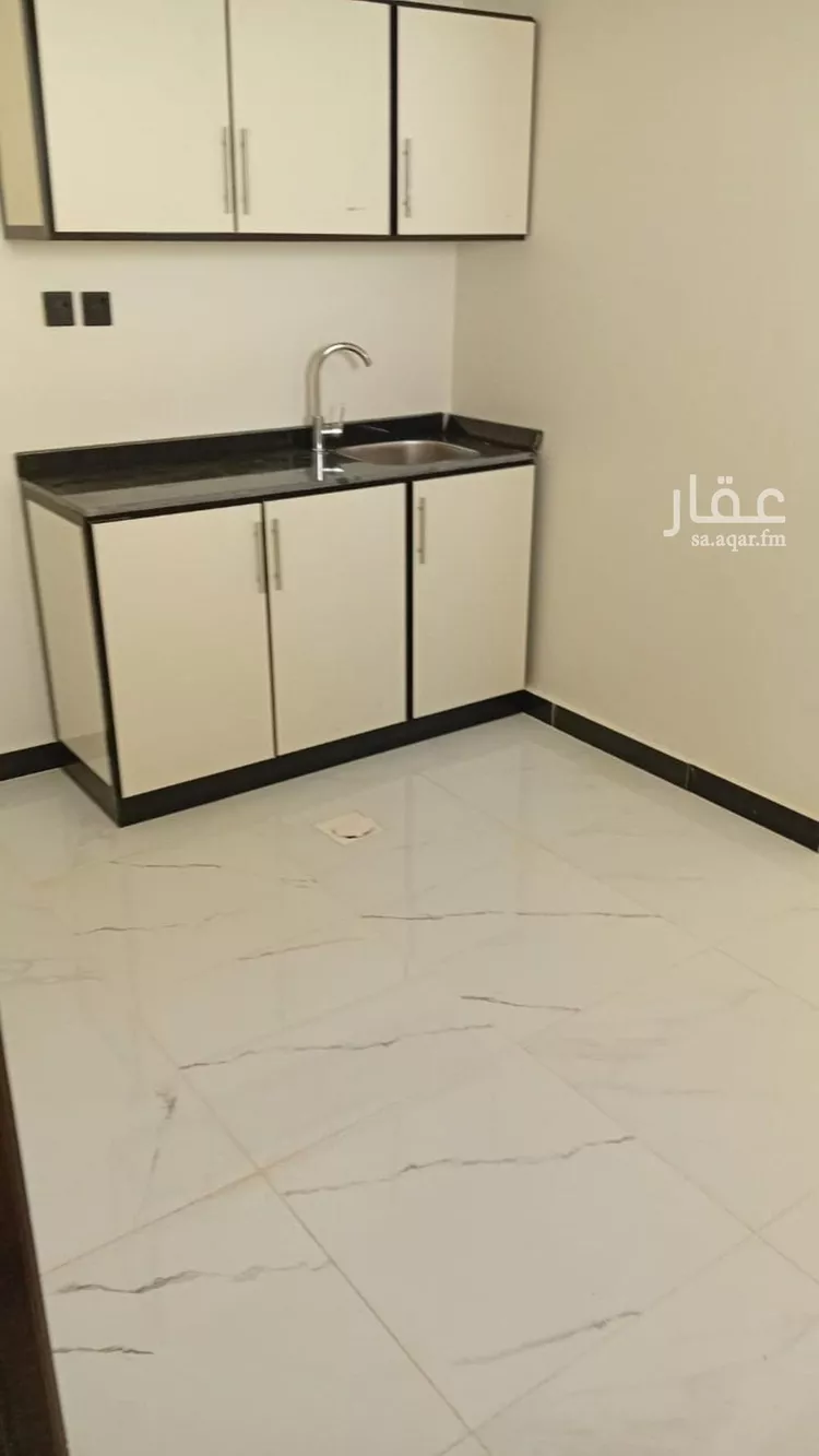 شقة للإيجار في شارع الامير احمد بن عبدالعزيز, حي الملك فهد, مدينة الرياض, منطقة الرياض صورة 3