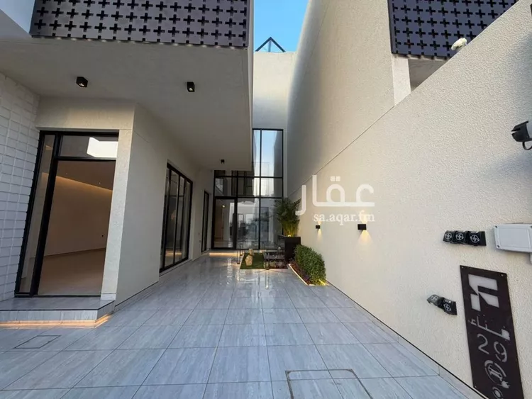 فيلا للبيع في شارع مساعد بن أحمد السديري, حي العارض, مدينة الرياض, منطقة الرياض 1 صورة