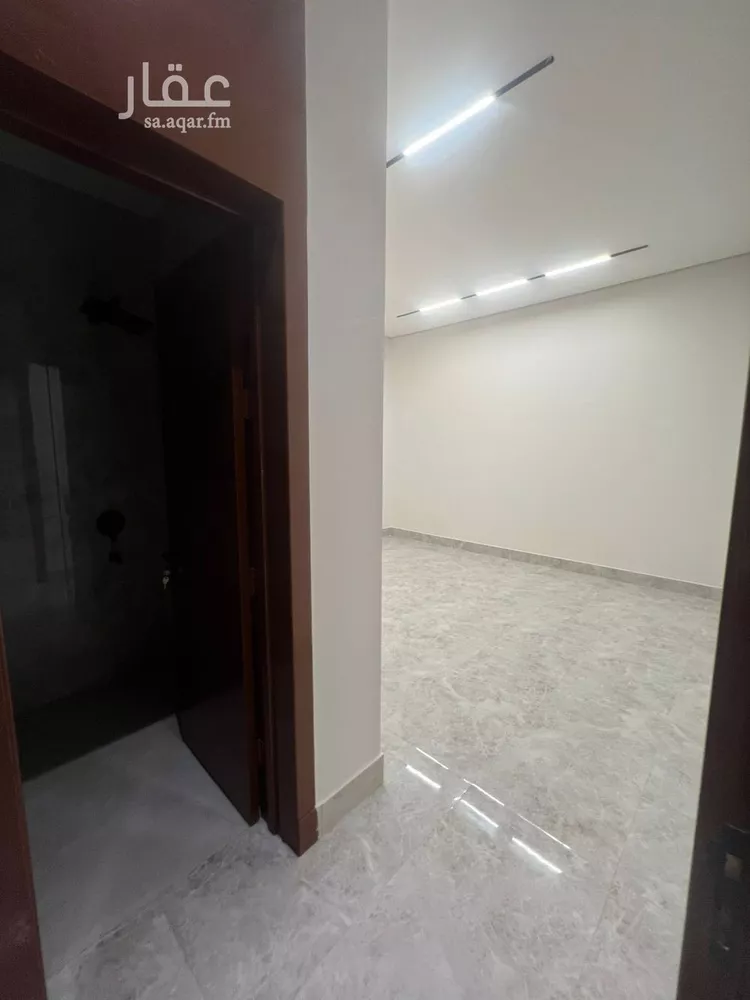 دور للبيع في شارع عثمان بن اليمان, حي البيان, مدينة الرياض, منطقة الرياض صورة 4