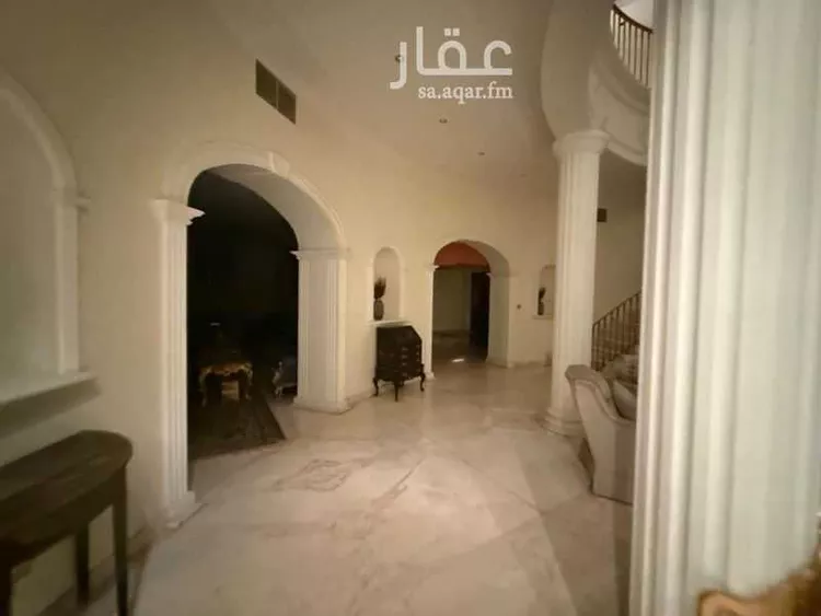 فيلا للبيع في شارع عبدالرحمن بن حسن آل عمران, حي الورود, مدينة الرياض, منطقة الرياض صورة 2