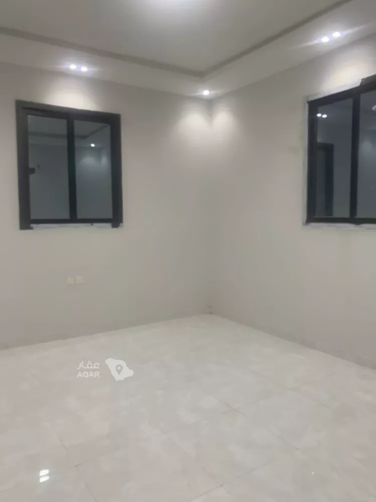 فيلا للبيع في شارع الجمعيه, حي العسيله, مدينة العسيله, منطقة جازان 5