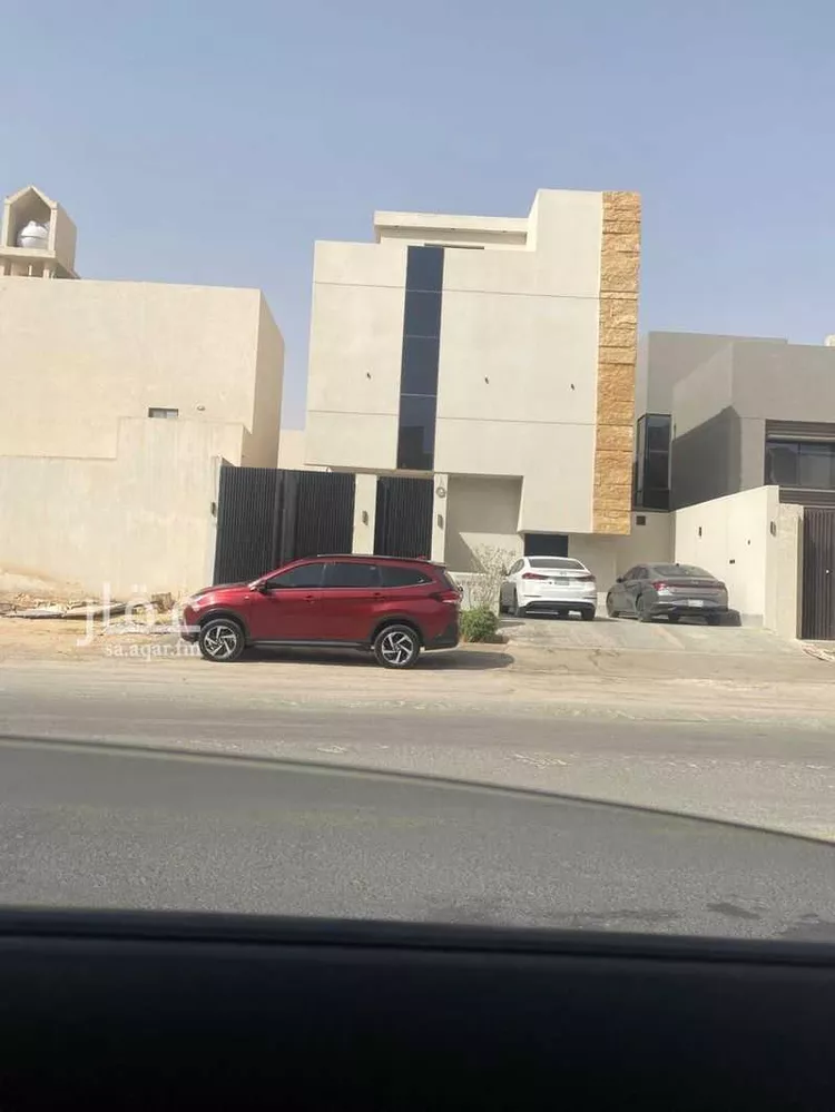 دور للبيع في شارع عبدالحميد السناري ، حي عكاظ ، الرياض ، منطقة الرياض