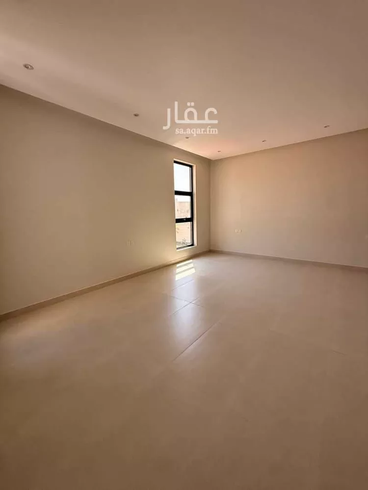 فيلا للبيع في شارع احمد الاواني, حي الملك سلمان بن عبد العزيز, مدينة رياض الخبراء, منطقة القصيم 6