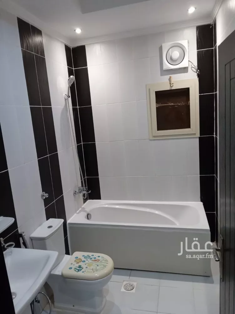 شقة للإيجار في شارع محمد بن حنبل, حي الريان, مدينة جدة, منطقة مكة المكرمة صورة 5
