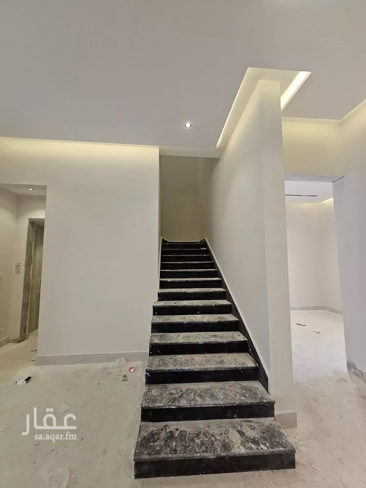 فيلا للبيع في شارع عقرباء 138, حي عقرباء, مدينة الجبيلة, منطقة الرياض صورة 3