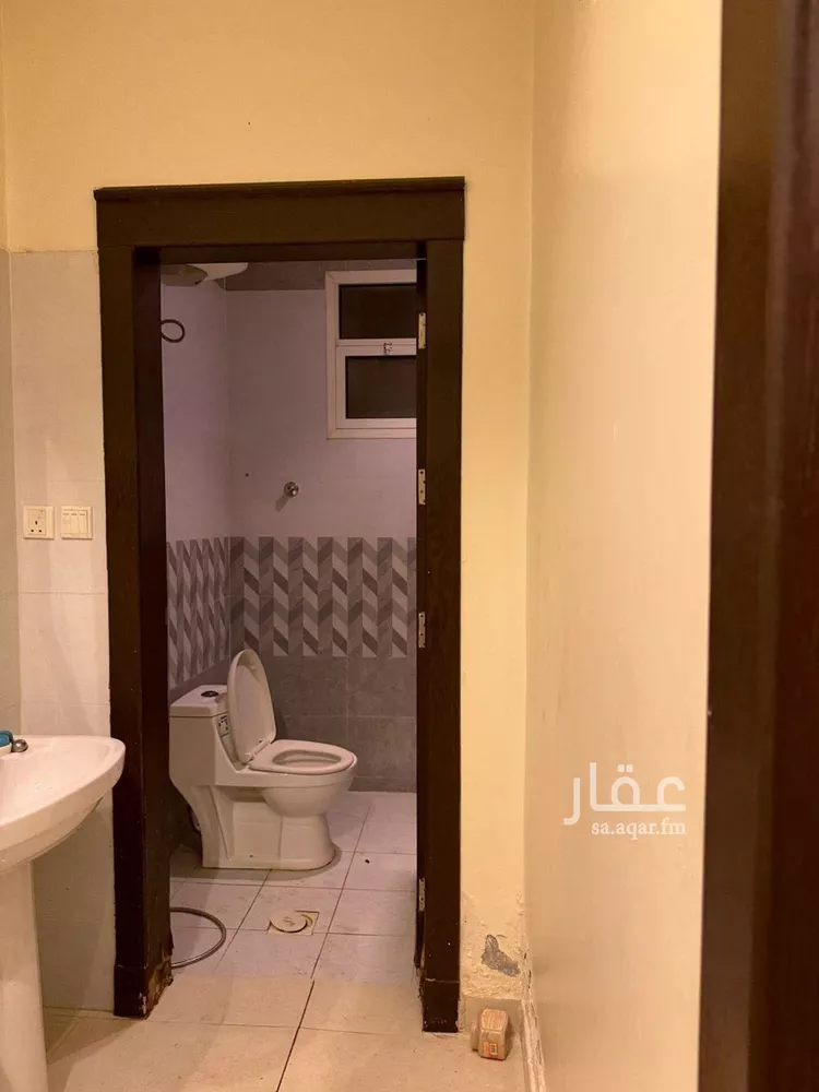 شقة للإيجار في شارع محمد الجمدي, حي عكاظ, مدينة الرياض, منطقة الرياض صورة 5