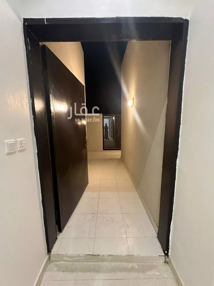 فيلا للبيع في شارع عمر الصفار, حي المرجان, مدينة الرياض, منطقة الرياض صورة 3
