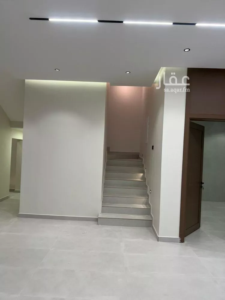 فيلا للبيع في شارع عقرباء 176, حي عقرباء, مدينة امارة منطقة الرياض - الجبيله, منطقة الرياض صورة 2