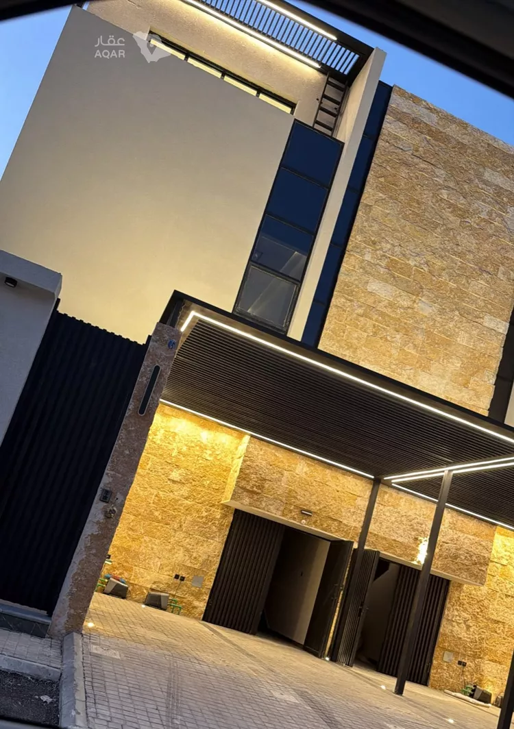 Floor for Sale in Riyadh Al Qirawan 2