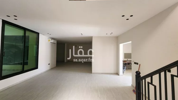 فيلا للبيع في شارع عقرباء 232, حي عقرباء, مدينة امارة منطقة الرياض - الجبيله, منطقة الرياض صورة 5