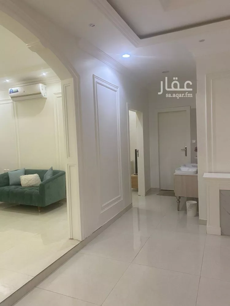 فيلا للبيع في شارع ابي العباس الحميري, حي الرمال, مدينة الرياض, منطقة الرياض صورة 2