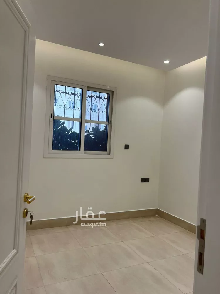 دور للإيجار في شارع رقم 358, حي الملقا, مدينة الرياض, منطقة الرياض صورة 3