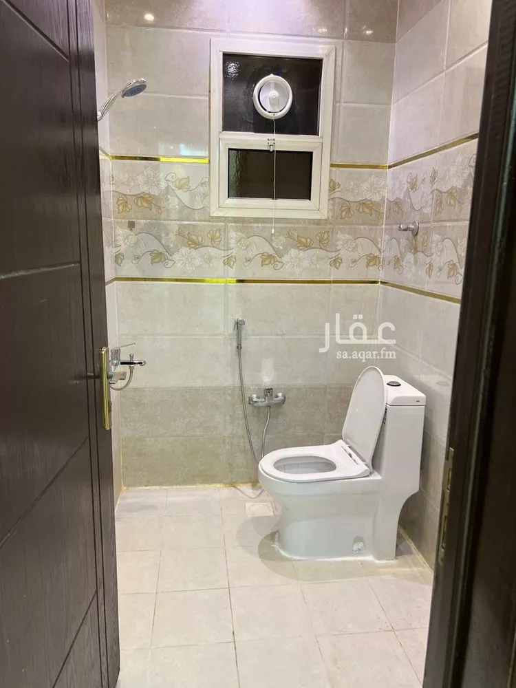 شقة للإيجار في شارع أبي عبيدة النابلسي, حي عكاظ, مدينة الرياض, منطقة الرياض صورة 5