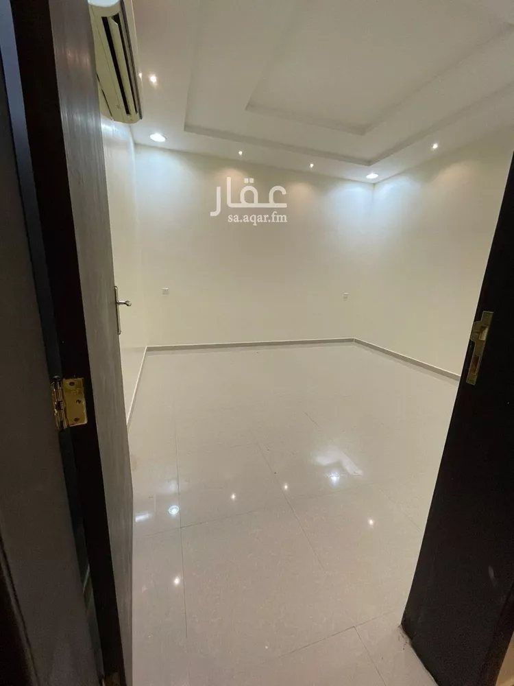 شقة للإيجار في شارع حمام الانف, حي العقيق, مدينة الرياض, منطقة الرياض صورة 5