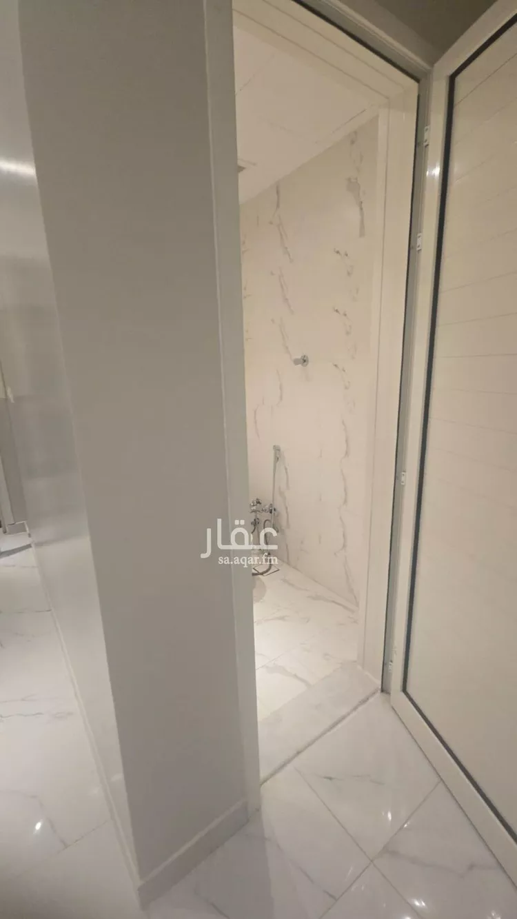 شقة للإيجار في شارع رقم 324, حي الملقا, مدينة الرياض, منطقة الرياض صورة 4