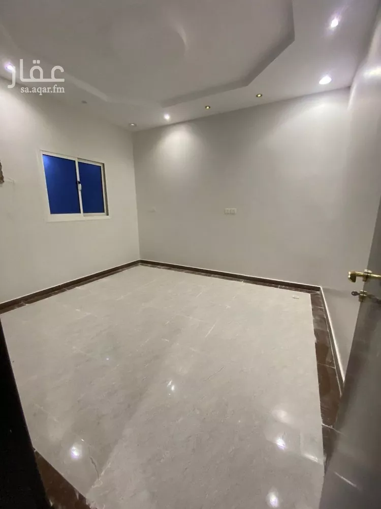 فيلا للإيجار في شارع حسن حسني عبدالوهاب, حي الرمال, مدينة الرياض, منطقة الرياض صورة 2