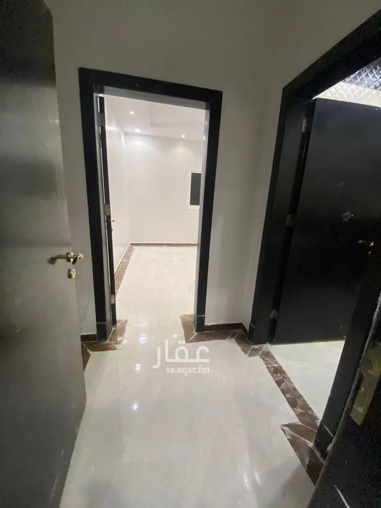 فيلا للإيجار في شارع حسن حسني عبدالوهاب, حي الرمال, مدينة الرياض, منطقة الرياض صورة 4