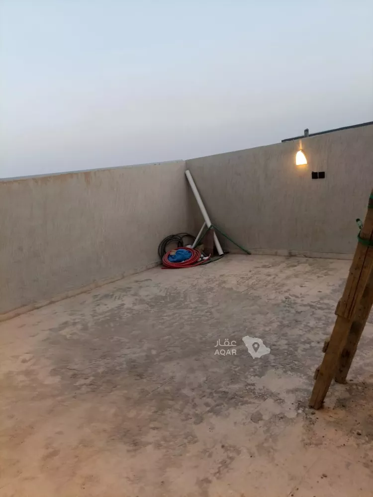 Floor for Rent in Riyadh Badr 15