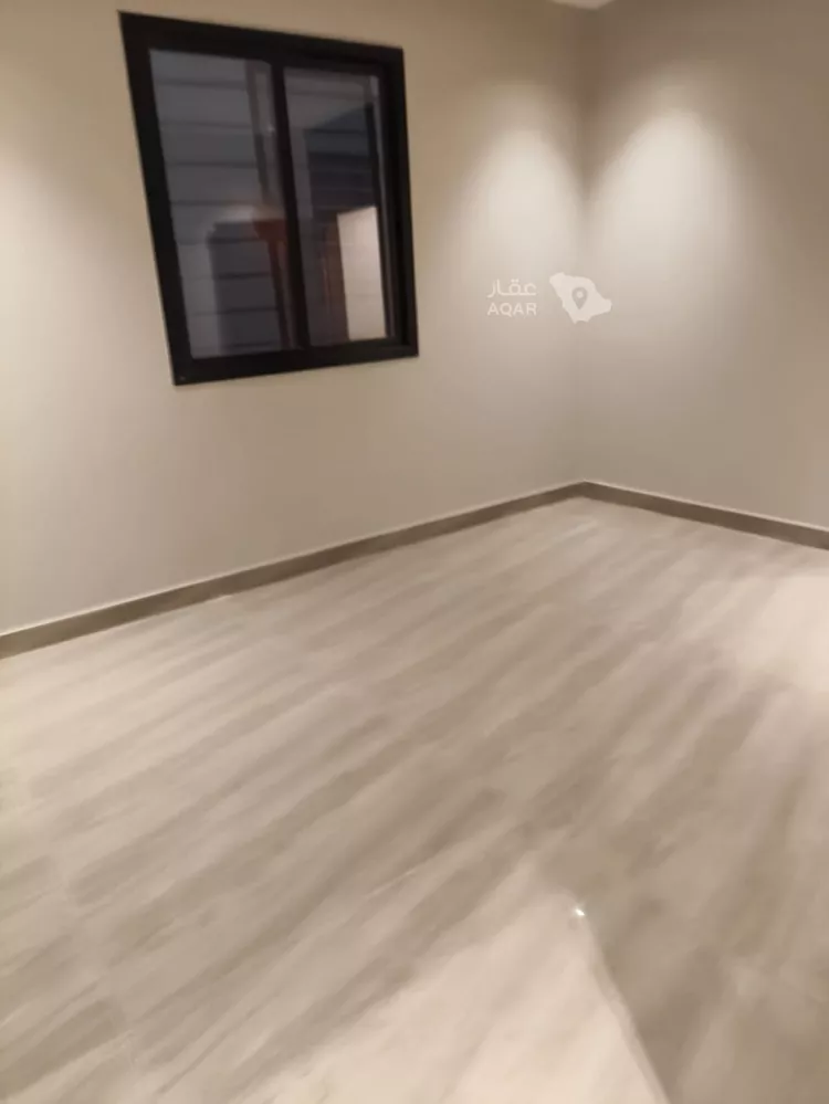 Floor for Rent in Riyadh Badr 8