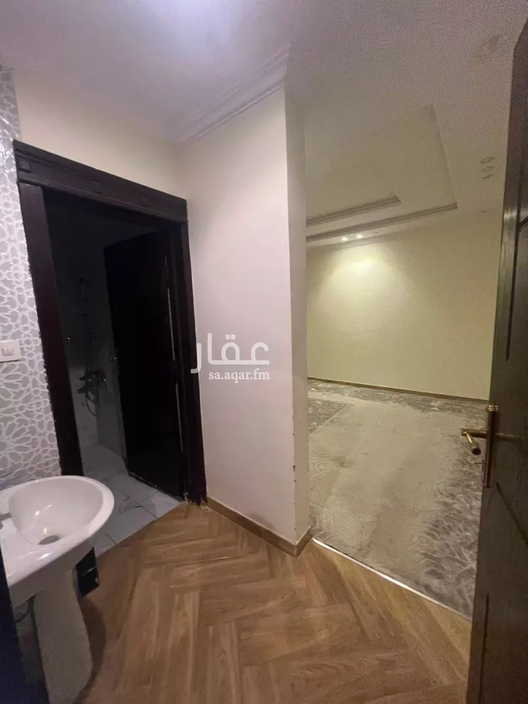 دور للإيجار في شارع طاهر النويري, حي عكاظ, مدينة الرياض, منطقة الرياض صورة 4