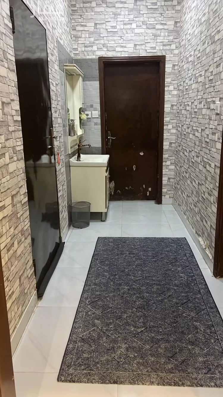 شقة للإيجار في شارع جبل المشايخ, حي القادسية, مدينة الرياض, منطقة الرياض صورة 5