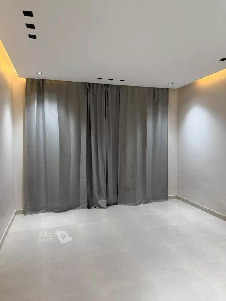 دور للإيجار في شارع طاهر النويري, حي عكاظ, مدينة الرياض, منطقة الرياض 9