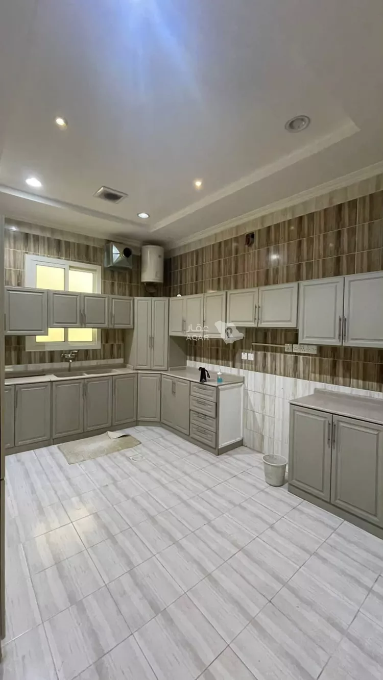 Floor for Rent in Riyadh Al Arid