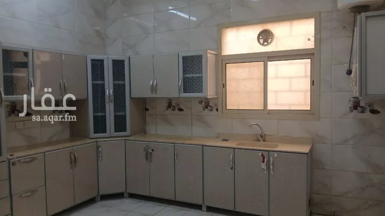 شقة للإيجار في شارع عبدالعزيز العبادي, حي الرمال, مدينة الرياض, منطقة الرياض