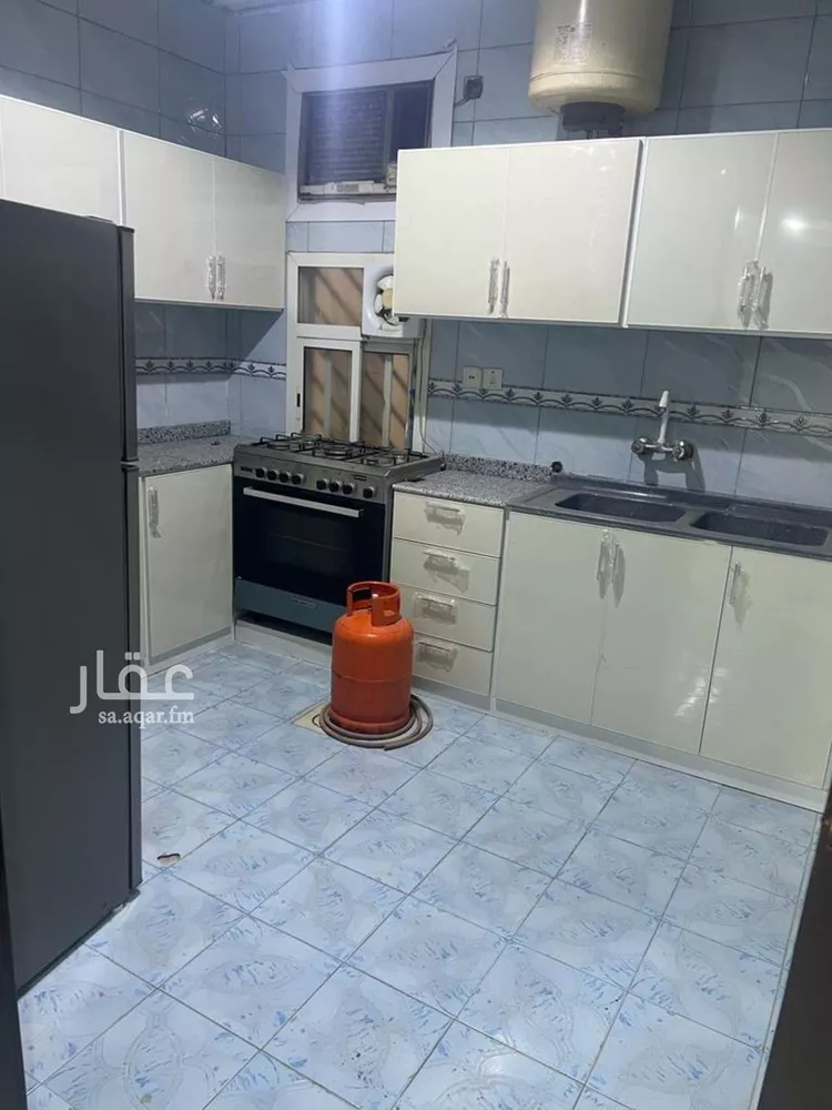 شقة للإيجار في شارع محمد بن أحمد أبي شيبة, حي الشفاء, مدينة الرياض, منطقة الرياض