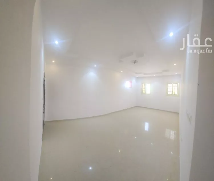 عمارة للإيجار في شارع عبداللطيف ابن ابي النجيب, حي البحيرات, مدينة جدة, منطقة مكة المكرمة صورة 3