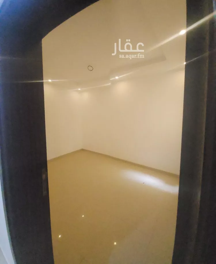 عمارة للإيجار في شارع عبداللطيف ابن ابي النجيب, حي البحيرات, مدينة جدة, منطقة مكة المكرمة صورة 5