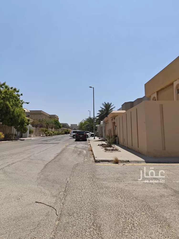 Villa for Sale in Dammam Al Muraikabat صورة 4