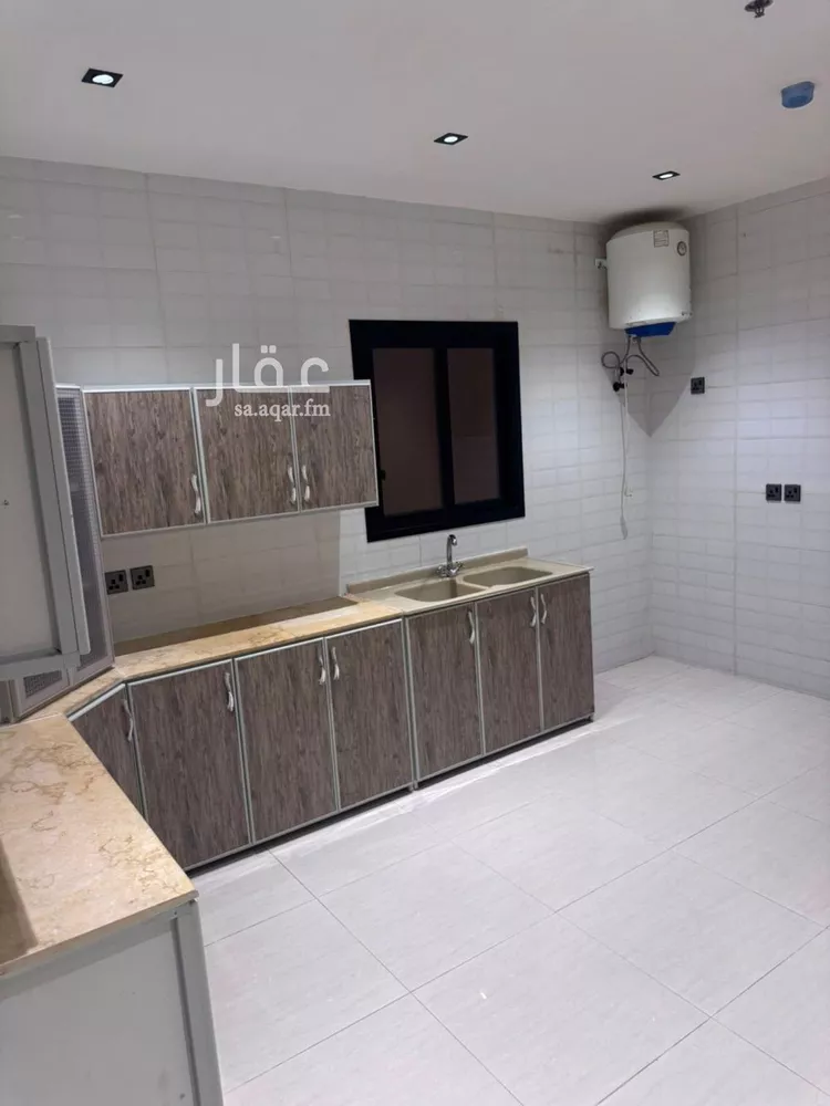 Floor for Rent in Al Khobar Al Hamra 16